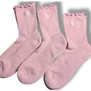NEW Alo Yoga Womens 3 Pack Half Crew Socks Lettuce Edge Peach Size L (11-14)